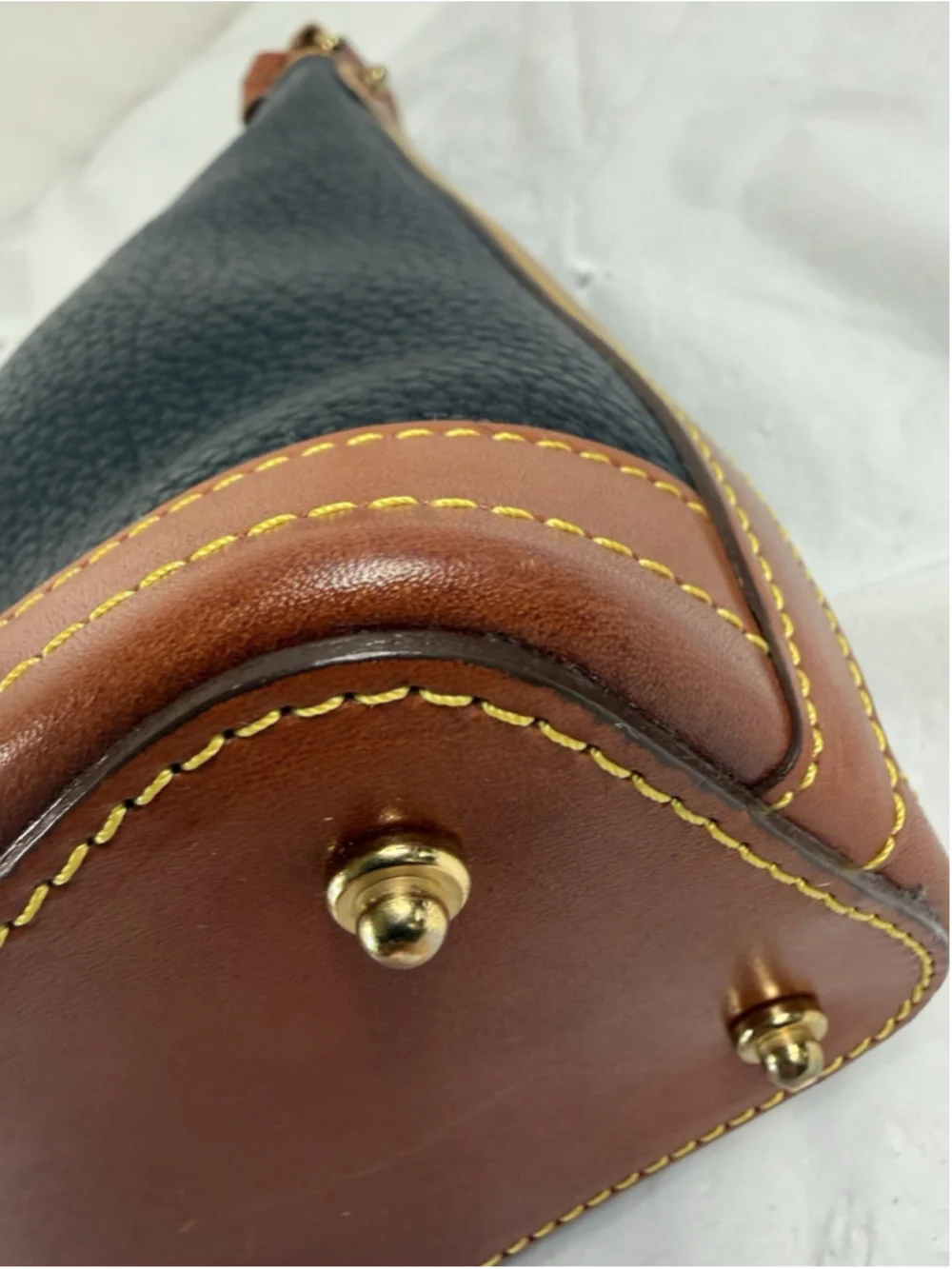 Dooney & Bourke Black Pebbled Leather small Hobo Shoulder Bag VTG Made in USA